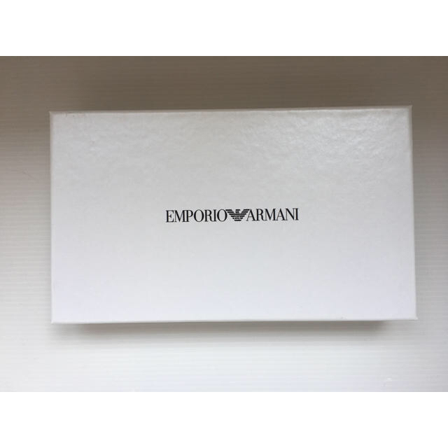 Emporio Armani(エンポリオアルマーニ)のエンポリオアルマーニ ラウンドジップ ロング ウォレット　レディース　財布 レディースのファッション小物(財布)の商品写真