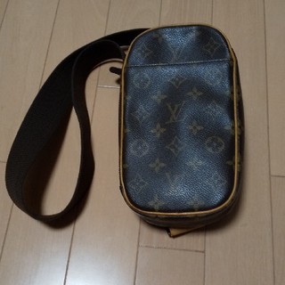 ルイヴィトン(LOUIS VUITTON)のルイヴィトン ポシェット ガンジュ モノグラム(ボディバッグ/ウエストポーチ)