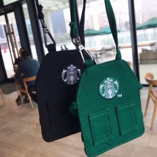 スターバックスコーヒー(Starbucks Coffee)のしんちゃん様専用出品 Starbucks スタバ カードホルダーベアリスタセット(名刺入れ/定期入れ)