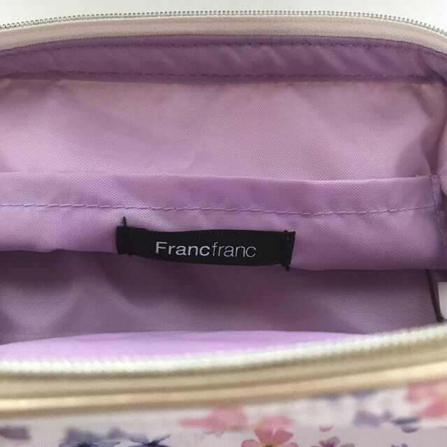 Francfranc(フランフラン)の＼Franc franc ／ヴォヤージュ ワイヤーポーチ　ピンク、パープル花柄 レディースのファッション小物(ポーチ)の商品写真