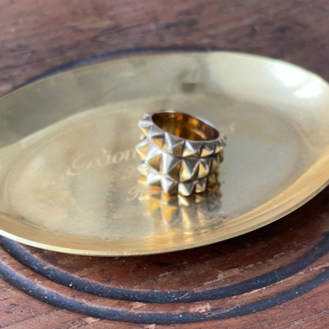 Ameri VINTAGE(アメリヴィンテージ)のbetter jewelry studs 3連スタッズ　リング　gold レディースのアクセサリー(リング(指輪))の商品写真