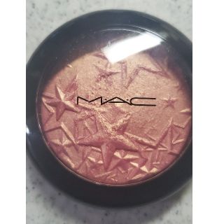 マック(MAC)のM・A・C USED美品 エクストラ ディメンション スキンフィニッシュ(チーク)