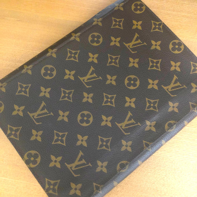 LOUIS VUITTON - ルイヴィトン iPadケースの通販 by 激安ブランド古着