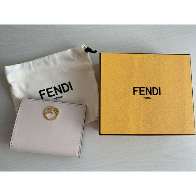 ☆値下げしました☆FENDI 二つ折り財布 フェンディ財布 - 財布