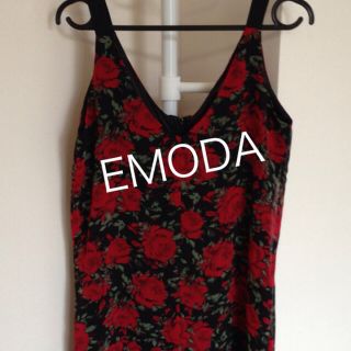 エモダ(EMODA)のエモダ♡バラ柄ワンピ♡(ミニワンピース)