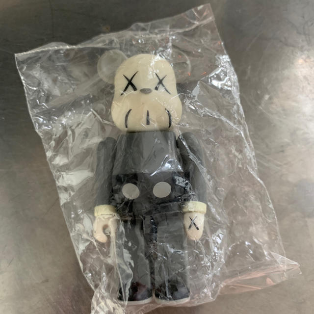 BE＠RBRICK シリーズ4 KAWS カウズ 新品