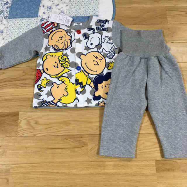 SNOOPY(スヌーピー)のスヌーピー　SNOOPY パジャマ　 キッズ/ベビー/マタニティのベビー服(~85cm)(パジャマ)の商品写真