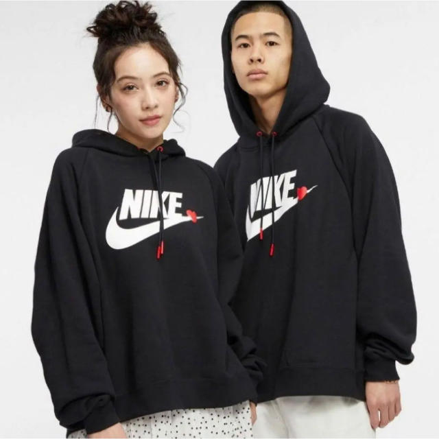 人気❗️NIKE ナイキ バレンタイン限定発売 パーカー 3XL 黒