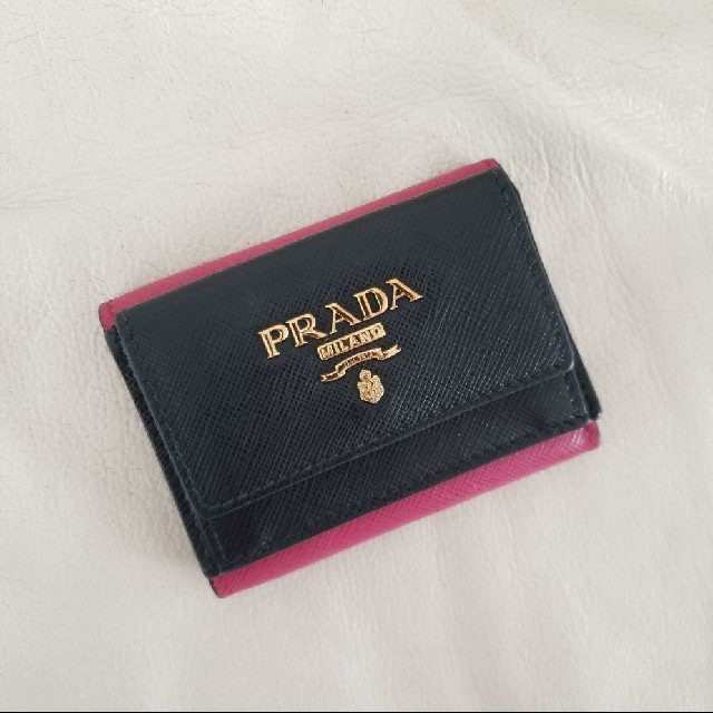 PRADA(プラダ)の【専用】今期PRADA プラダ1MH021  サフィアーノ 3つ折財布 レディースのファッション小物(財布)の商品写真