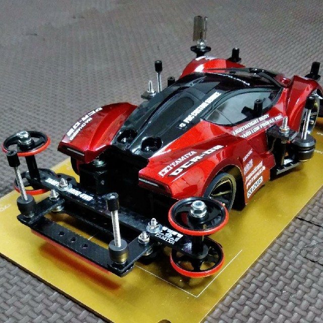 ミニ四駆 完成品 フェスタジョーヌ Red&Black Specialの通販 by ミニ四駆 完成品 フェスタジョーヌ Red&Black Specialの通販 by