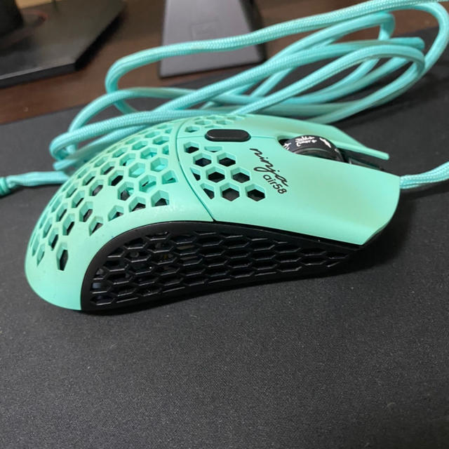 Finalmouse air58 スマホ/家電/カメラのPC/タブレット(PC周辺機器)の商品写真