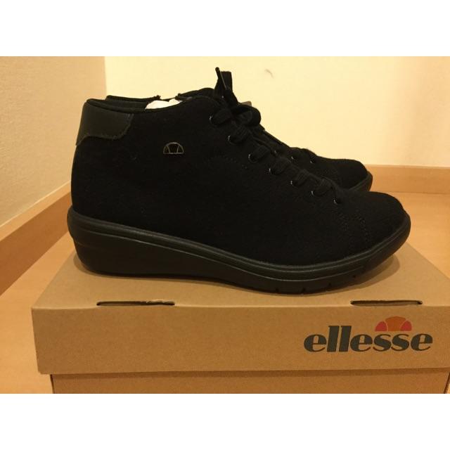 ellesse(エレッセ)のellesse V-CU027W ブラック　24.0cm レディースの靴/シューズ(ブーツ)の商品写真