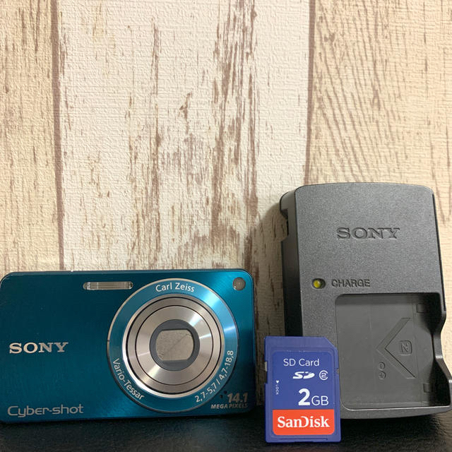 SONY(ソニー)のSONY Cyber-shot 14.1 MEGA PIXELS/デジタルカメラ スマホ/家電/カメラのカメラ(コンパクトデジタルカメラ)の商品写真