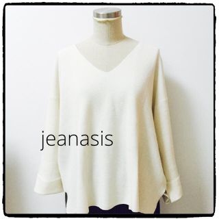 ジーナシス(JEANASIS)のジーナシス⭐️Vネックトップス(ニット/セーター)