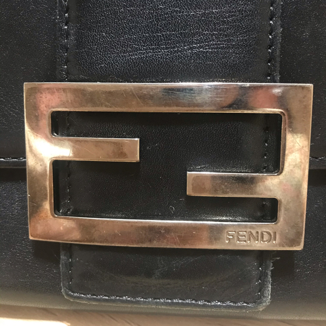 FENDI(フェンディ)のFENDI 長財布　ブラック レディースのファッション小物(財布)の商品写真