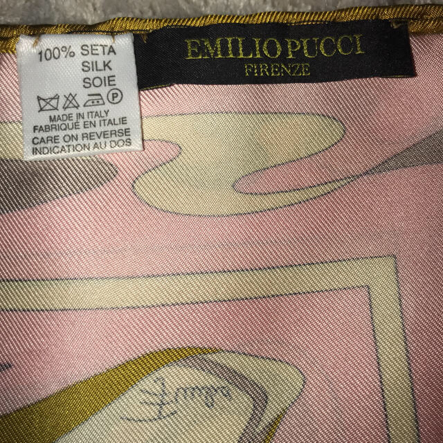 EMILIO PUCCI(エミリオプッチ)のエミリオプッチ　大判スカーフ　 レディースのファッション小物(バンダナ/スカーフ)の商品写真