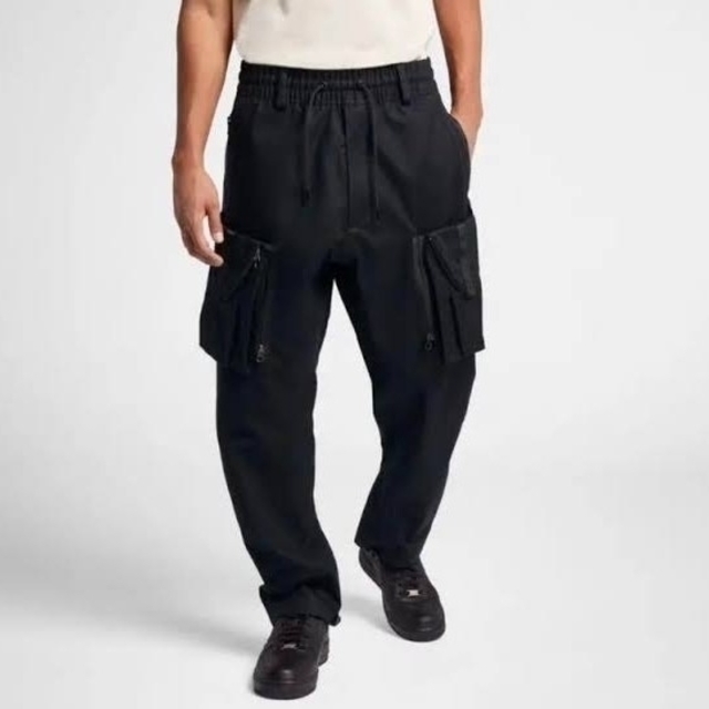 NIKE(ナイキ)の新品 NikeLab ACG Cargo pants 黒 S ラスト1点 メンズのパンツ(ワークパンツ/カーゴパンツ)の商品写真