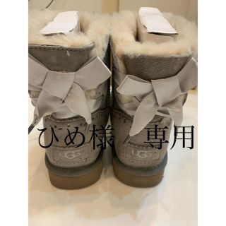 アグ(UGG)のUGG リボンムートンブーツ　グレー(ブーツ)