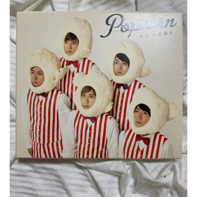 嵐(アラシ)のPopcorn（初回プレス仕様） エンタメ/ホビーのCD(ポップス/ロック(邦楽))の商品写真