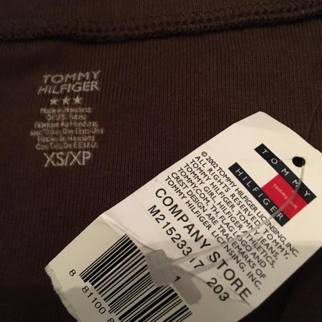 TOMMY HILFIGER(トミーヒルフィガー)のトミーヒルフィガー　Tommy Hilfiger 茶色　ブラウン　Tシャツ　 レディースのトップス(Tシャツ(半袖/袖なし))の商品写真