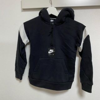 ナイキ(NIKE)のNIKE 5〜6y  パーカー　キッズ(ジャケット/上着)