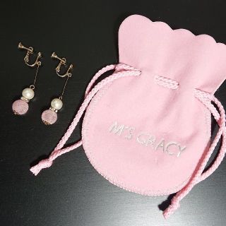 エムズグレイシー(M'S GRACY)のM'S GRACY イヤリング カタログ掲載商品(イヤリング)