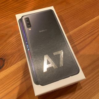 ギャラクシー(Galaxy)のgalaxy A7 ブラック 64GB 楽天モバイル(スマートフォン本体)