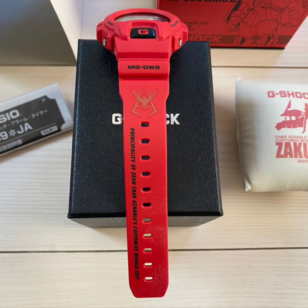 CASIO - ガンダム30周年記念G-SHOCK MS-06S ZAKU II シャア専用 CASIO - ガンダム30周年記念G-SHOCK MS-06S ZAKU II シャア専用