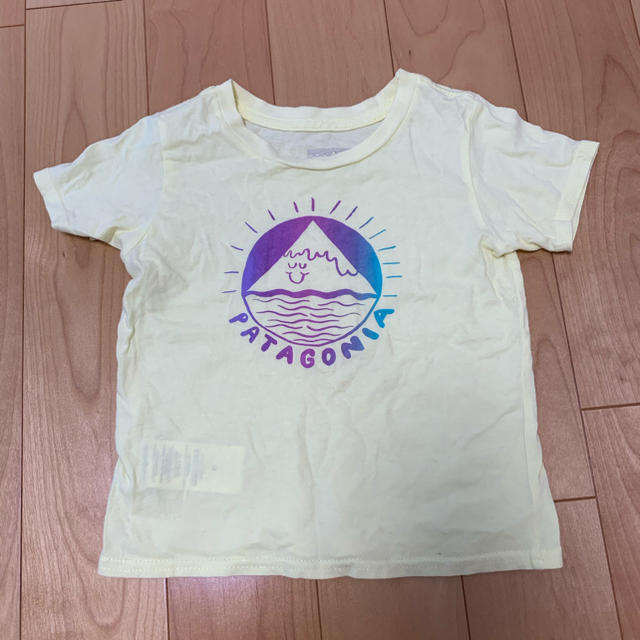 patagonia(パタゴニア)のパタゴニア　Ｔシャツ　2T キッズ/ベビー/マタニティのキッズ服女の子用(90cm~)(Tシャツ/カットソー)の商品写真