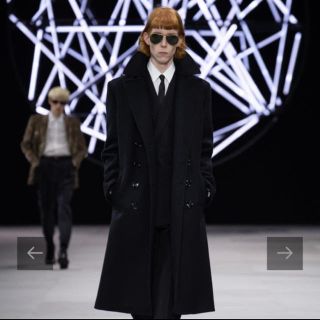 Yves Saint Laurent】ウールダブル チェスターコート ブラック