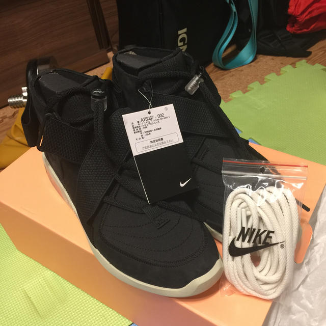 NIKE(ナイキ)のNIKE AIR FEAR OF GOD RAID BLACK 27CM  メンズの靴/シューズ(スニーカー)の商品写真