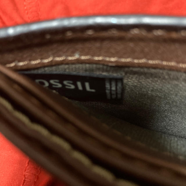 FOSSIL(フォッシル)のFOSSIL 二つ折財布　中古 メンズのファッション小物(折り財布)の商品写真