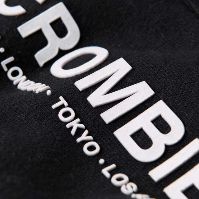 Abercrombie&Fitch(アバクロンビーアンドフィッチ)の54アバクロ　ホリスター  ショートパンツ   S 新品 正規 ブラック　メンズ メンズのパンツ(ショートパンツ)の商品写真