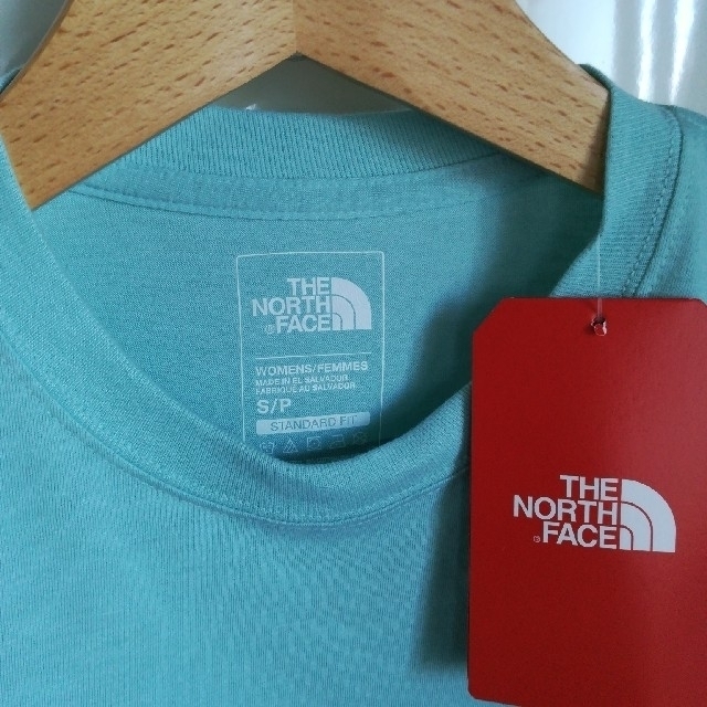 THE NORTH FACE(ザノースフェイス)の【新品】ノースフェイスTシャツ レディースのトップス(Tシャツ(半袖/袖なし))の商品写真