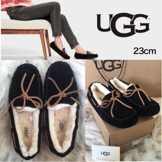 アグ(UGG)の新品 UGG DAKOTA ダコタ ローファー モカシン リボン 黒  23cm(スリッポン/モカシン)