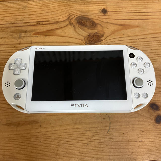 PlayStation Vita(プレイステーションヴィータ)のSONY PlayStationVITA 本体  PCH-2000 ZA12 エンタメ/ホビーのゲームソフト/ゲーム機本体(携帯用ゲーム機本体)の商品写真