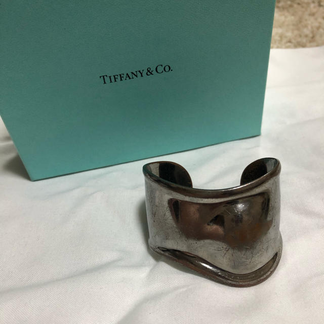 TIFFANY&CO.  ボーン カフ(スモール)チャコールカラー フィニッシュ