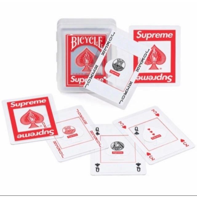 Supreme(シュプリーム)のSupreme Bicycle Clear Playing Cards エンタメ/ホビーのテーブルゲーム/ホビー(トランプ/UNO)の商品写真