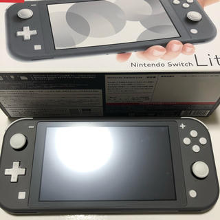 ニンテンドースイッチ(Nintendo Switch)のニンテンドースイッチ Nintendo switch lite グレー 中古美品(家庭用ゲーム機本体)