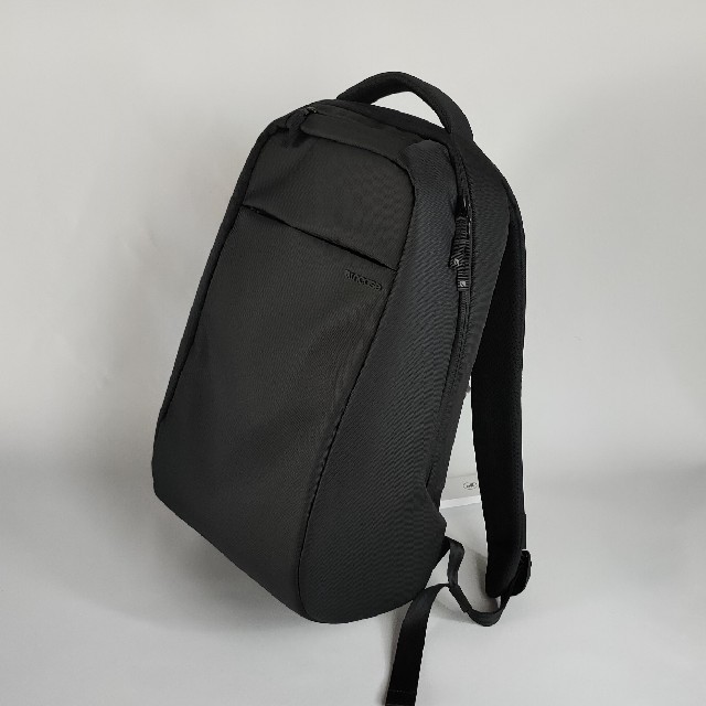 Incase(インケース)のIncase ICON Lite Backpack II メンズのバッグ(バッグパック/リュック)の商品写真