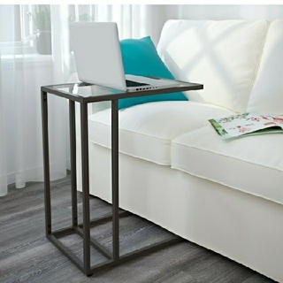 イケア(IKEA)の大人気新品IKEA（イケア）ラップトップスタンド　サイドテーブル　ヴィットショー(コーヒーテーブル/サイドテーブル)