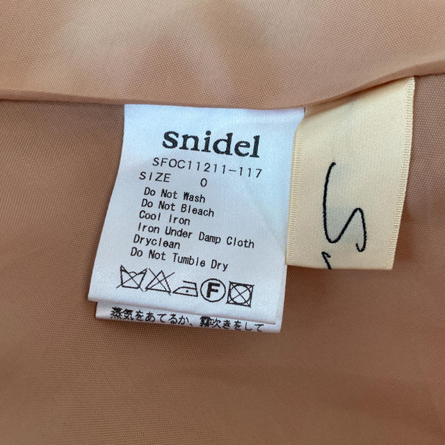 SNIDEL(スナイデル)のプリーツワンピース レディースのワンピース(ひざ丈ワンピース)の商品写真