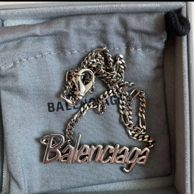 最安値！balenciaga typo ネックレス　バレンシアガメンズ