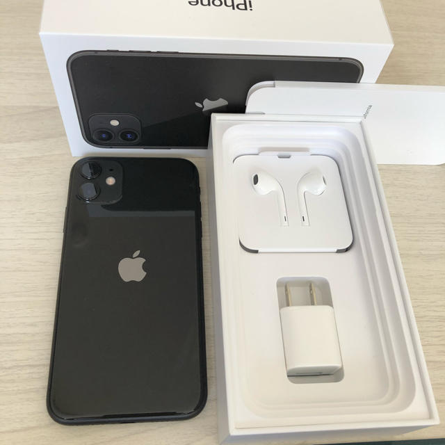 iPhone11 ブラック　128GB simフリー