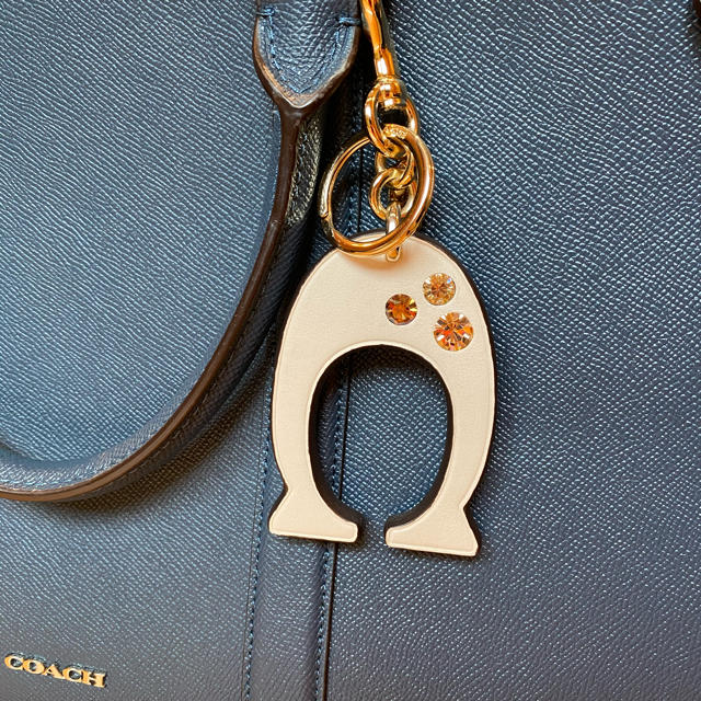 COACH(コーチ)のCOACH コーチ  キーホルダー(チャーム)  レディースのファッション小物(キーホルダー)の商品写真