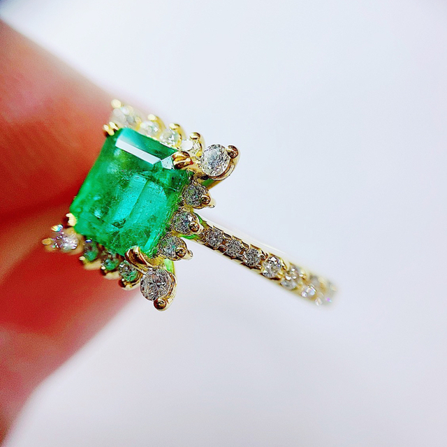 最新品得価 ★1.57ct★✨エメラルド&0.40ctダイヤモンド K18リング指輪 12号の通販 by dpジュエリー★年末大セール中✨|ラクマ 新作得価