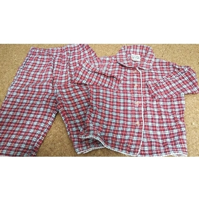 maka様専用   赤のチェック パジャマ 90㎝ キッズ/ベビー/マタニティのキッズ服女の子用(90cm~)(パジャマ)の商品写真