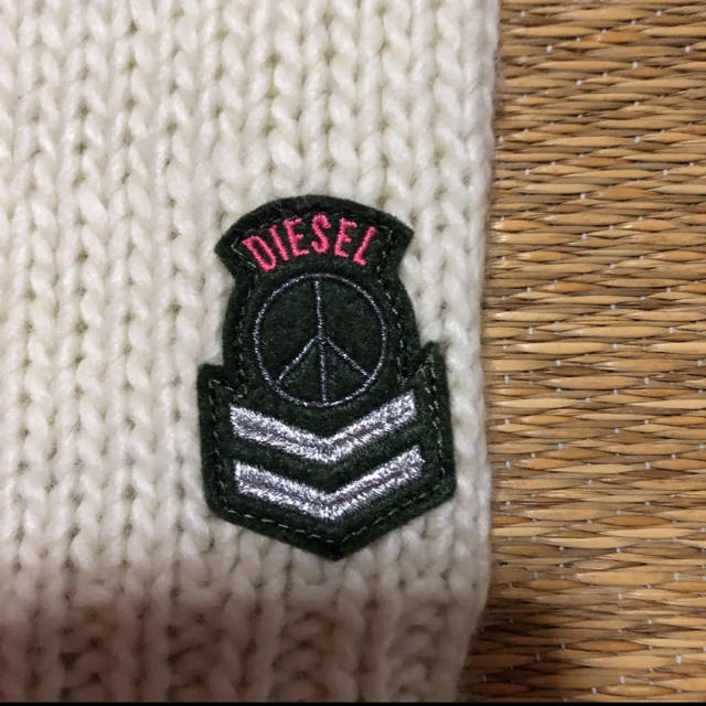 DIESEL(ディーゼル)のえりりんさま専用DIESEL ニットカーディガン　サイズM キッズ/ベビー/マタニティのキッズ服女の子用(90cm~)(カーディガン)の商品写真