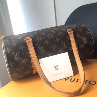 ルイヴィトン(LOUIS VUITTON)の美品ルイ ヴィトン LV パピヨン26 ハンドバッグ/モノグラム(ハンドバッグ)