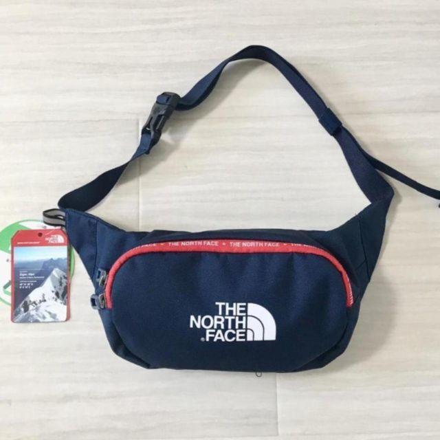 THE NORTH FACE(ザノースフェイス)の海外☆ ノースフェイス　ボディバッグ　ウエストポーチ　ネイビー レディースのバッグ(ボディバッグ/ウエストポーチ)の商品写真